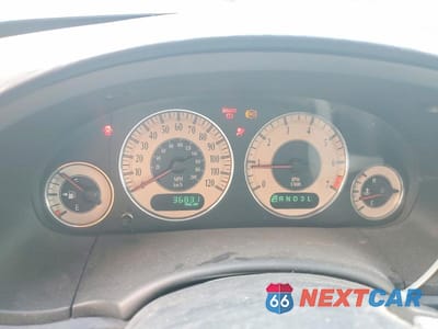 Zdjęcie 9 z 12 samochodu: 2002 CHRYSLER TOWN & COUNTRY LIMITED VIN:2C8GP64L82R550488 - miniatura