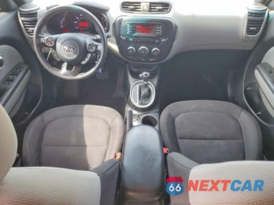 Zdjęcie 8 z 13 samochodu: 2016 KIA SOUL BASE VIN:KNDJN2A21G7850304 - miniatura