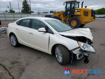 Czwarte zdjęcie samochodu z boku: 2014 BUICK VERANO VIN:1G4PP5SK4E4172906 - miniatura