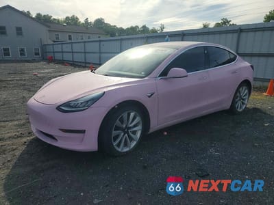 2018 TESLA MODEL 3 5YJ3E1EB1JF116549 - główne zdjęcie licytacji z USA - miniatura