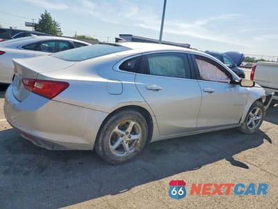Trzecie zdjęcie samochodu z tyłu: 2018 CHEVROLET MALIBU LS VIN:1G1ZB5STXJF241187 - miniatura