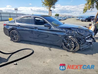 Czwarte zdjęcie samochodu z boku: 2023 BMW 530XE VIN:WBA33AG01PCL69696 - miniatura