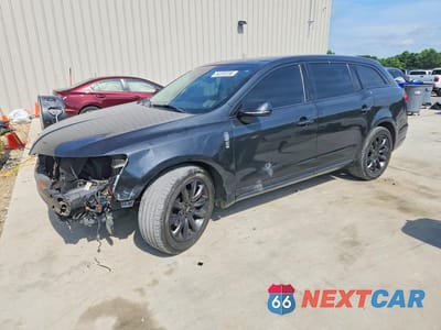 2010 LINCOLN MKT 2LMHJ5FRXABJ19306 - główne zdjęcie licytacji z USA - miniatura