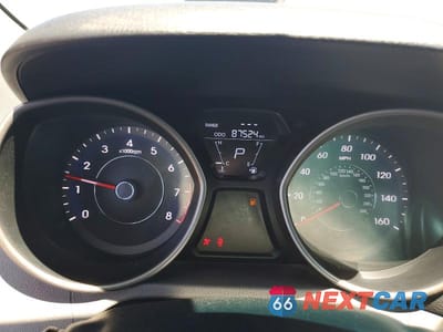 Zdjęcie 9 z 12 samochodu: 2013 HYUNDAI ELANTRA LIMITED VIN:5NPDH4AE7DH428782 - miniatura