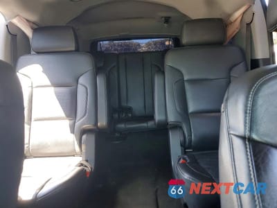 Zdjęcie 10 z 13 samochodu: 2016 CHEVROLET SUBURBAN VIN:1GNSKJKC0GR414750 - miniatura