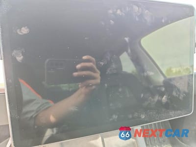 Zdjęcie 9 z 14 samochodu: 2022 TESLA MODEL Y VIN:7SAYGDEE7NA010186 - miniatura