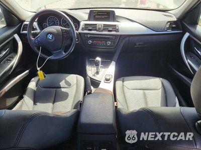 Zdjęcie 15 z 24 samochodu: 2013 BMW 3 SERIES VIN:WBA3C1G54DNR49570 - miniatura