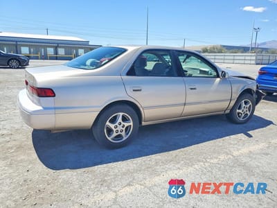 Trzecie zdjęcie samochodu z tyłu: 1997 TOYOTA CAMRY LE V6 VIN:JT2BF22K8V0067771 - miniatura
