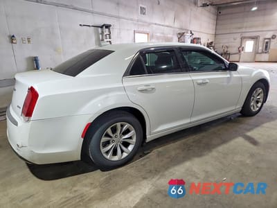 Trzecie zdjęcie samochodu z tyłu: 2016 CHRYSLER 300 LIMITED VIN:2C3CCAAG1GH211885 - miniatura