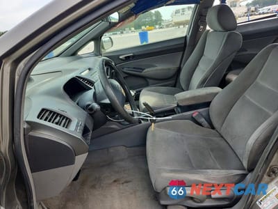 Zdjęcie 7 z 12 samochodu: 2008 HONDA CIVIC LX VIN:1HGFA15548L007157 - miniatura
