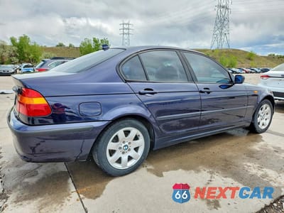 Trzecie zdjęcie samochodu z tyłu: 2004 BMW 325 XI VIN:WBAEU33484PR09673 - miniatura