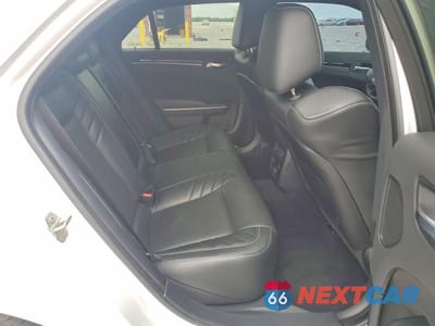 Zdjęcie 10 z 12 samochodu: 2023 CHRYSLER 300C VIN:2C3CCAPJ6PH500831 - miniatura