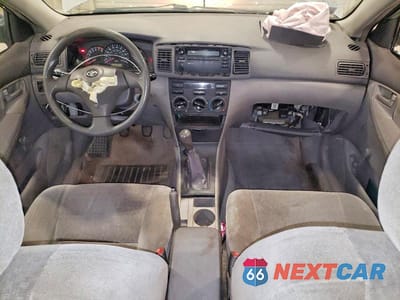 Zdjęcie 8 z 12 samochodu: 2004 TOYOTA COROLLA SEDAN 2WD VIN:1NXBR32E04Z191129 - miniatura
