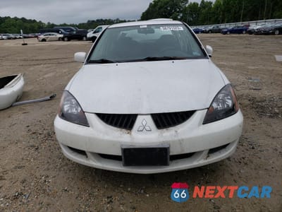 Piąte zdjęcie samochodu w środku: 2005 MITSUBISHI LANCER OZ RALLY VIN:JA3AJ86E55U008211 - miniatura