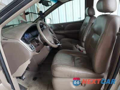 Zdjęcie 7 z 13 samochodu: 2001 TOYOTA SIENNA LE VIN:4T3ZF13C91U389266 - miniatura