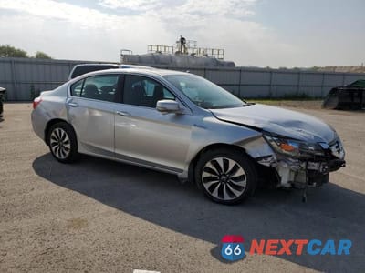 Czwarte zdjęcie samochodu z boku: 2014 HONDA ACCORD HYBRID EXL VIN:1HGCR6F59EA002020 - miniatura