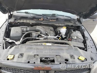 Zdjęcie 11 z 12 samochodu: 2018 RAM 1500 ST VIN:1C6RR7KT5JS274711 - miniatura