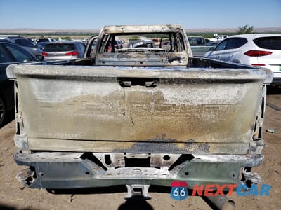 Zdjęcie 6 z 12 samochodu: 2022 CHEVROLET SILVERADO K3500 LTZ VIN:1GC4YUEYXNF338977 - miniatura