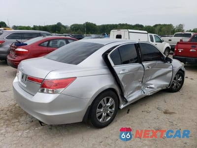 Trzecie zdjęcie samochodu z tyłu: 2011 HONDA ACCORD SE VIN:1HGCP2F6XBA111072 - miniatura