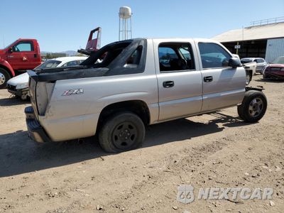Trzecie zdjęcie samochodu z tyłu: 2005 CHEVROLET AVALANCHE C1500 VIN:3GNEC12Z75G296711 - miniatura
