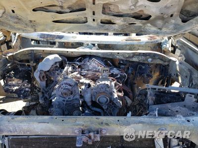 Zdjęcie 12 z 12 samochodu: 2022 CHEVROLET SILVERADO K3500 LTZ VIN:1GC4YUEYXNF338977 - miniatura