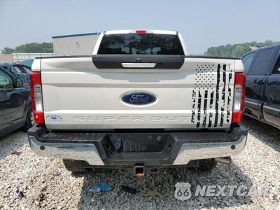 Zdjęcie 6 z 12 samochodu: 2017 FORD F250 SUPER DUTY VIN:1FT7W2BT9HEB13377 - miniatura