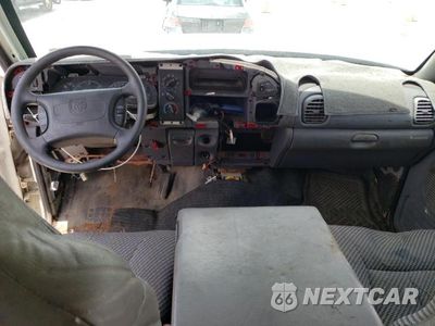 Zdjęcie 8 z 13 samochodu: 1999 DODGE RAM 2500 VIN:1B7KC2364XJ526714 - miniatura