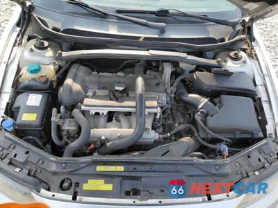 Zdjęcie 11 z 12 samochodu: 2004 VOLVO S60 2.5T VIN:YV1RS59V742412689 - miniatura