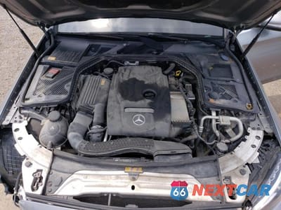 Zdjęcie 11 z 13 samochodu: 2015 MERCEDES-BENZ C 300 4MATIC VIN:55SWF4KB8FU058672 - miniatura