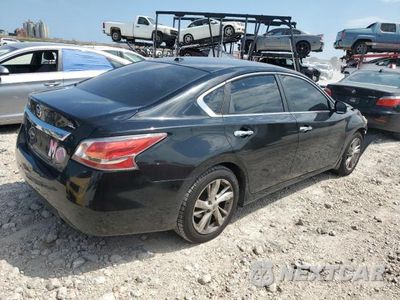 Trzecie zdjęcie samochodu z tyłu: 2015 NISSAN ALTIMA 2.5 VIN:1N4AL3AP0FN309929 - miniatura