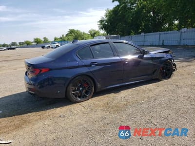 Trzecie zdjęcie samochodu z tyłu: 2021 BMW M550XI VIN:WBA13BK07MCF50823 - miniatura