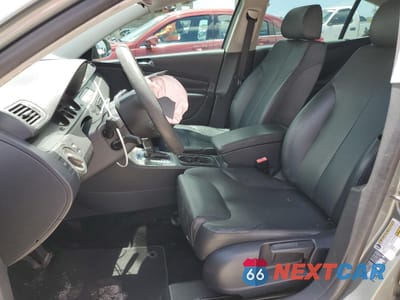 Zdjęcie 7 z 12 samochodu: 2006 VOLKSWAGEN PASSAT 2.0T VIN:WVWAK73C26P215411 - miniatura