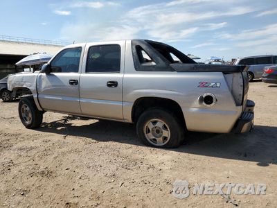 Drugie zdjęcie samochodu z przodu: 2005 CHEVROLET AVALANCHE C1500 VIN:3GNEC12Z75G296711 - miniatura