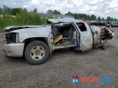 2008 CHEVROLET SILVERADO K1500 1GCEK19048Z318753 - główne zdjęcie licytacji z USA - miniatura