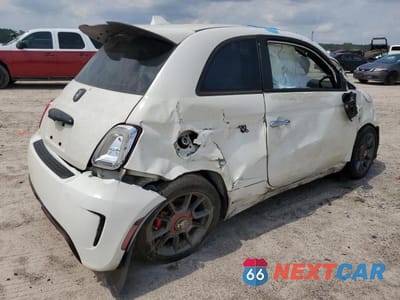 Trzecie zdjęcie samochodu z tyłu: 2012 FIAT 500 ABARTH VIN:3C3CFFFH1CT185926 - miniatura