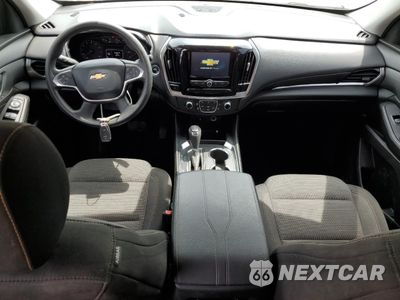 Zdjęcie 8 z 14 samochodu: 2019 CHEVROLET TRAVERSE LS VIN:1GNEVFKW5KJ104774 - miniatura