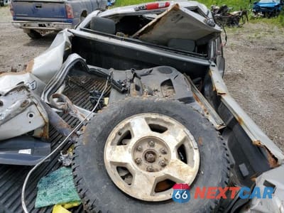 Zdjęcie 12 z 13 samochodu: 2008 CHEVROLET SILVERADO K1500 VIN:1GCEK19048Z318753 - miniatura