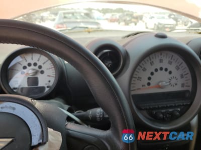 Zdjęcie 9 z 12 samochodu: 2011 MINI COOPER COUNTRYMAN VIN:WMWZB3C56BWM29182 - miniatura