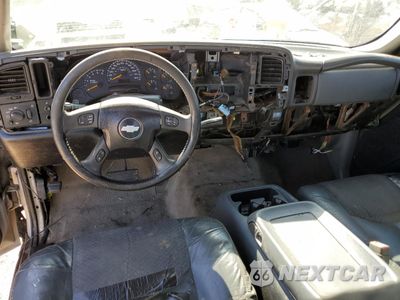 Zdjęcie 8 z 12 samochodu: 2005 CHEVROLET AVALANCHE C1500 VIN:3GNEC12Z75G296711 - miniatura