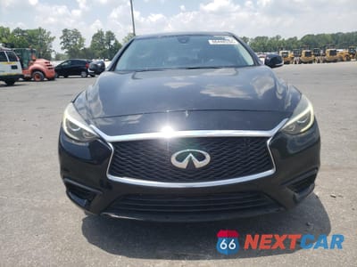 Piąte zdjęcie samochodu w środku: 2018 INFINITI QX30 BASE VIN:SJKCH5CP1JA059000 - miniatura