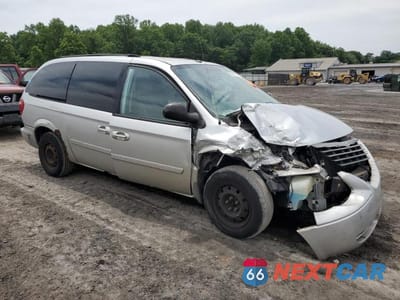 Czwarte zdjęcie samochodu z boku: 2007 CHRYSLER TOWN & COUNTRY VIN:2A4GP44R27R298328 - miniatura