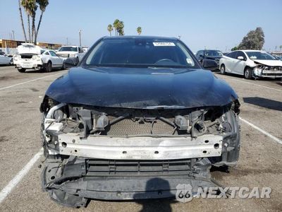 Piąte zdjęcie samochodu w środku: 2018 TOYOTA CAMRY LE VIN:4T1B31HK9JU504127 - miniatura