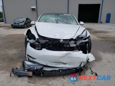Piąte zdjęcie samochodu w środku: 2022 TESLA MODEL 3 VIN:5YJ3E1EA6NF302844 - miniatura