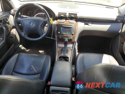 Zdjęcie 8 z 12 samochodu: 2001 MERCEDES-BENZ C 320 VIN:WDBRF64J01F087200 - miniatura