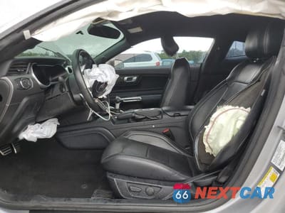 Zdjęcie 7 z 12 samochodu: 2020 FORD MUSTANG VIN:1FA6P8TH4L5188296 - miniatura
