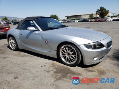 Czwarte zdjęcie samochodu z boku: 2003 BMW Z4 2.5 VIN:4USBT33413LS46942 - miniatura