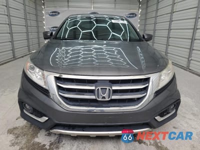 Piąte zdjęcie samochodu w środku: 2013 HONDA CROSSTOUR EXL VIN:5J6TF2H58DL004562 - miniatura