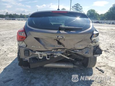 Zdjęcie 6 z 16 samochodu: 2014 FORD FOCUS SE VIN:1FADP3K27EL392970 - miniatura