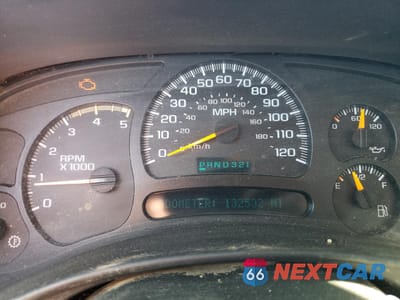 Zdjęcie 9 z 12 samochodu: 2004 CHEVROLET SILVERADO K3500 VIN:1GBJK33274F208350 - miniatura