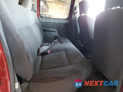 Zdjęcie 10 z 12 samochodu: 2000 NISSAN FRONTIER CREW CAB XE VIN:1N6ED27T8YC429576 - miniatura